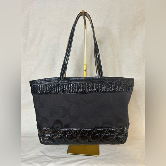 👜 Coach Poppy Signature Black Sateen Tote Bag #18676 - Picture 1 of 12